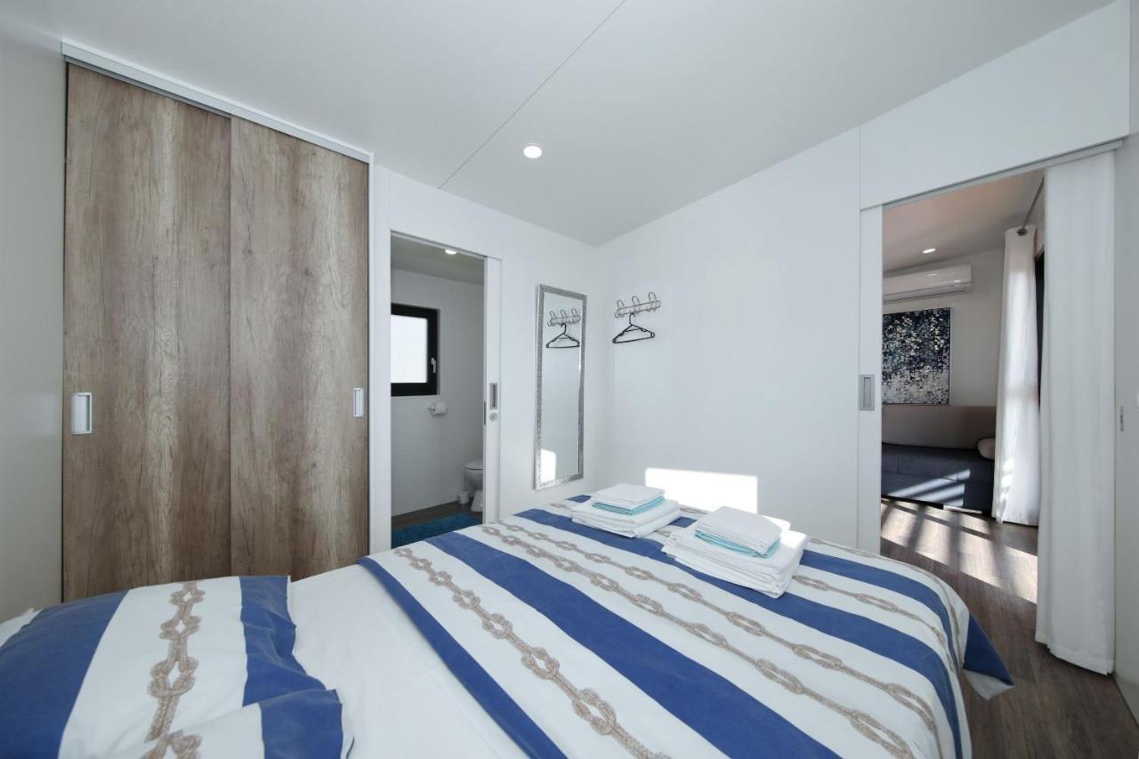 Mobile Home Safir Biograd Na Moru Eksteriør bilde